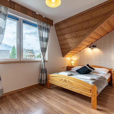 Pod Sloncem Apartment *